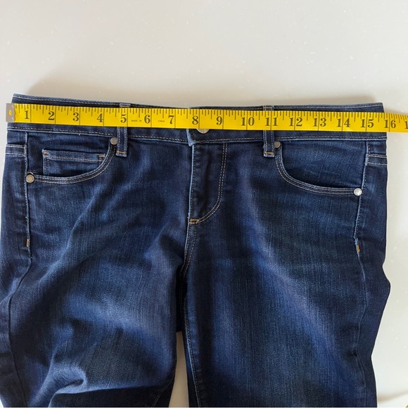 PAIGE⎮Laurel Canyon Jeans⎮Size 27 - Picture 10 of 17